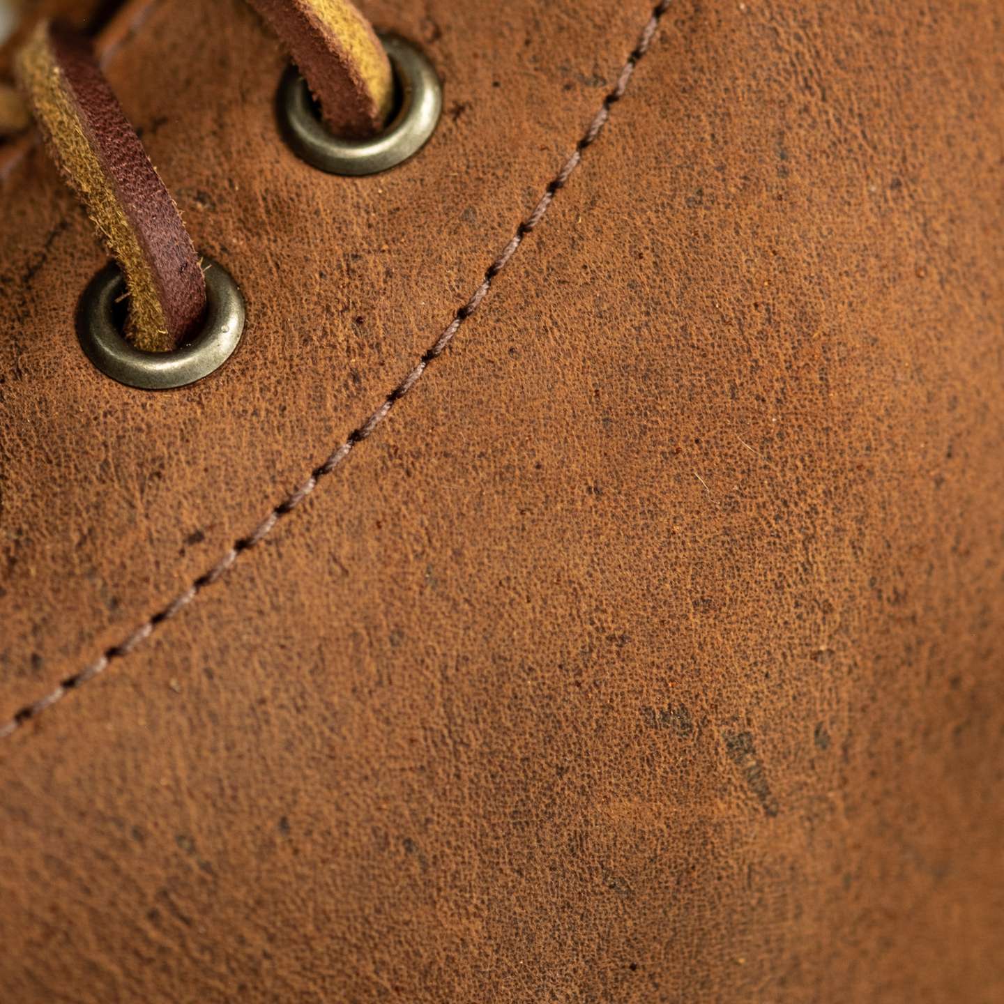 Autumn Spice Waxed Kudu Trench Boot - Detail Image One