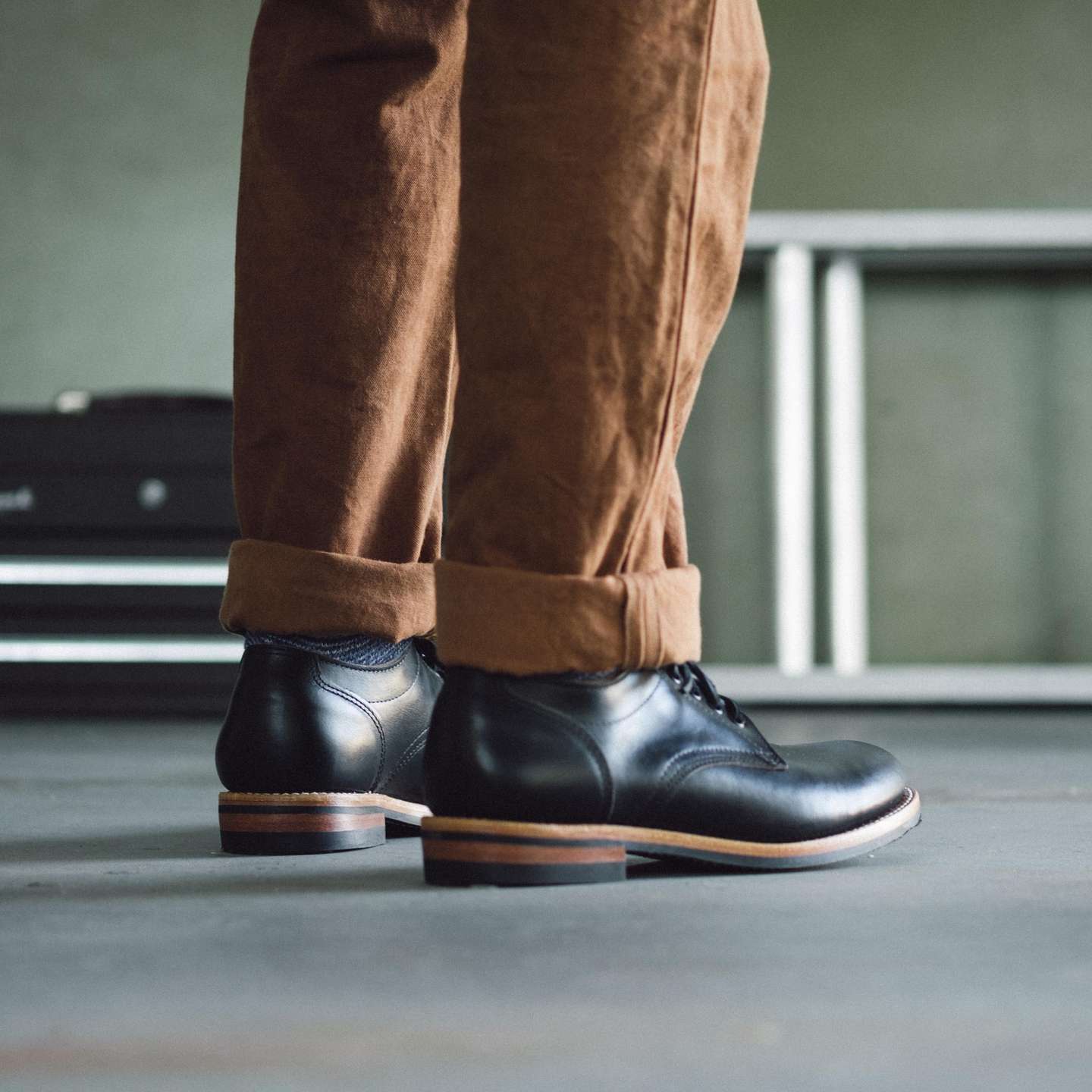 Black Chromexcel Trench Oxford - Detail Image Two