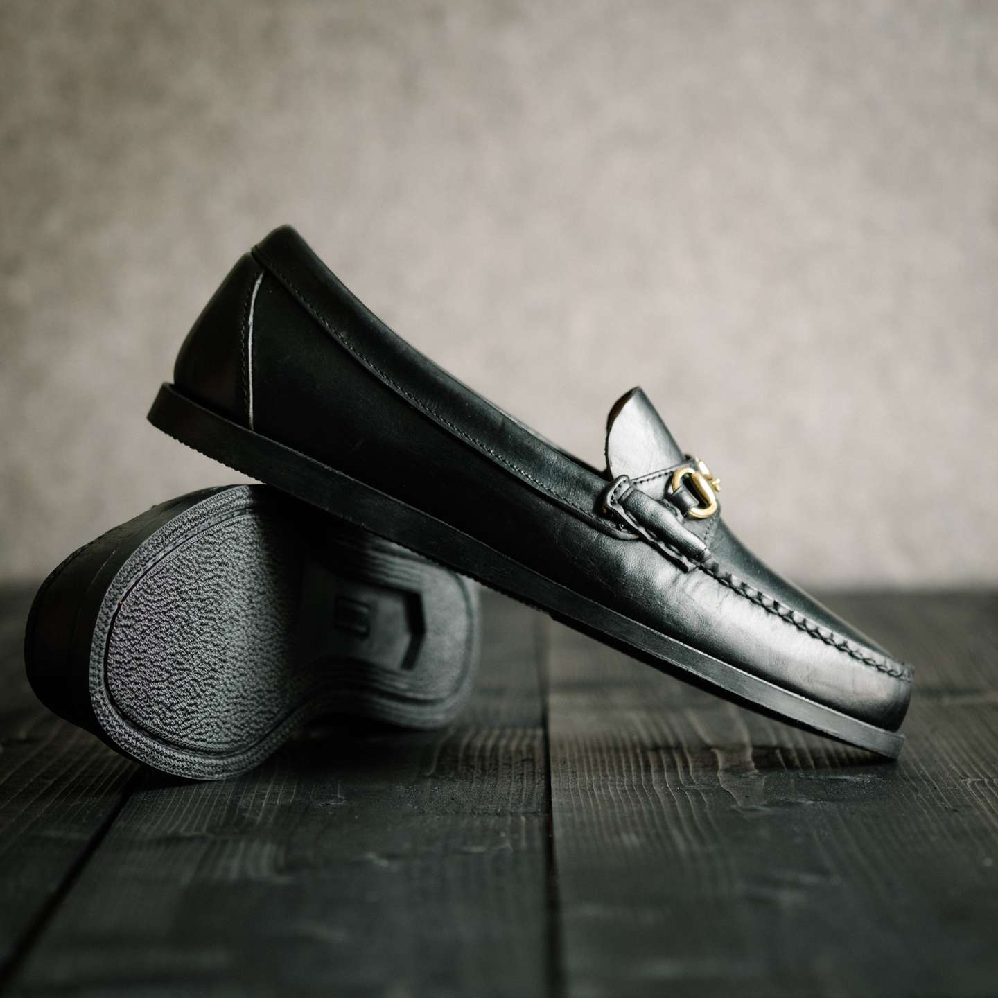 Teacore Black Overdye Horse Rump Bit Moc - Detail Image One