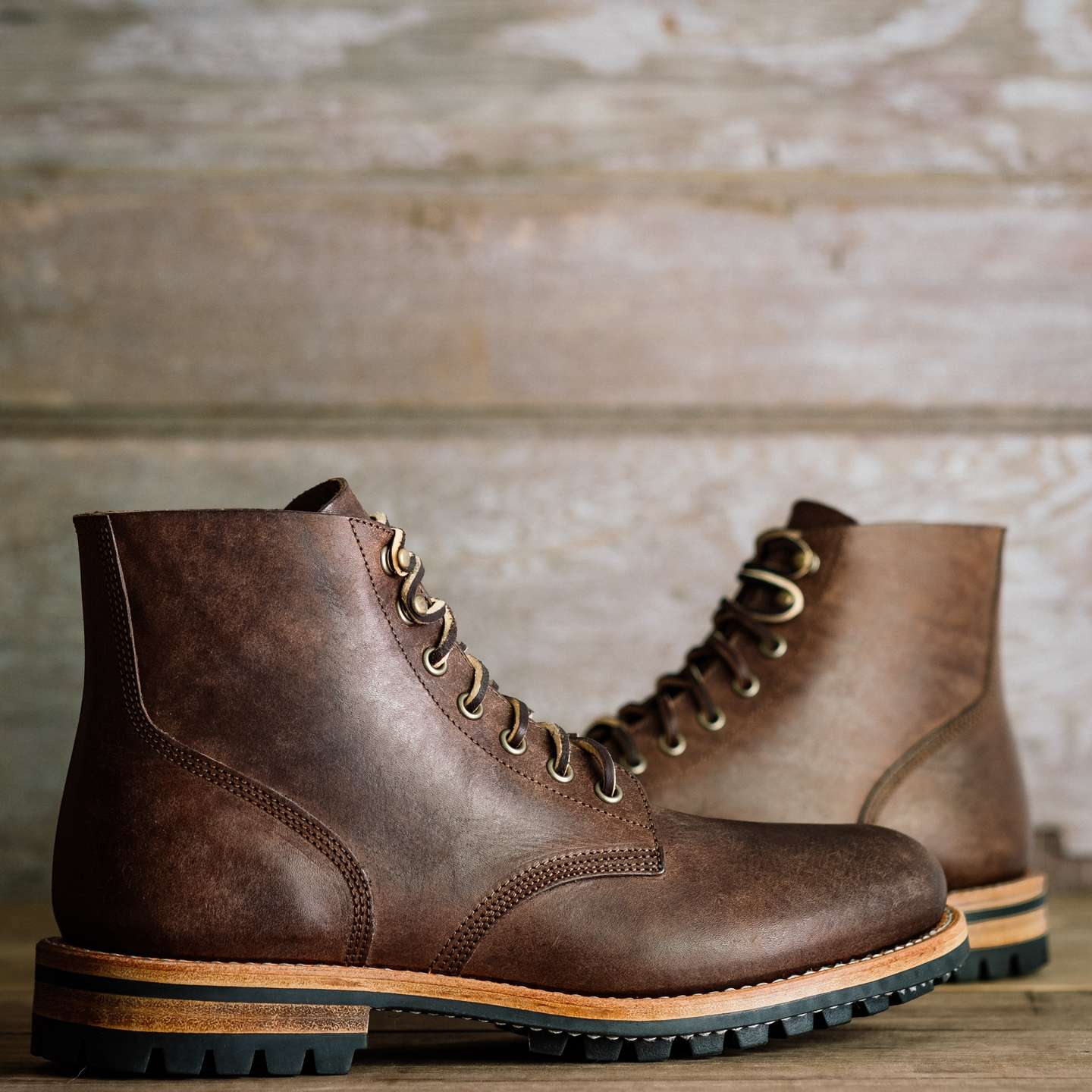Castagno Pueblo Veg Crust Field Boot - Detail Image Two