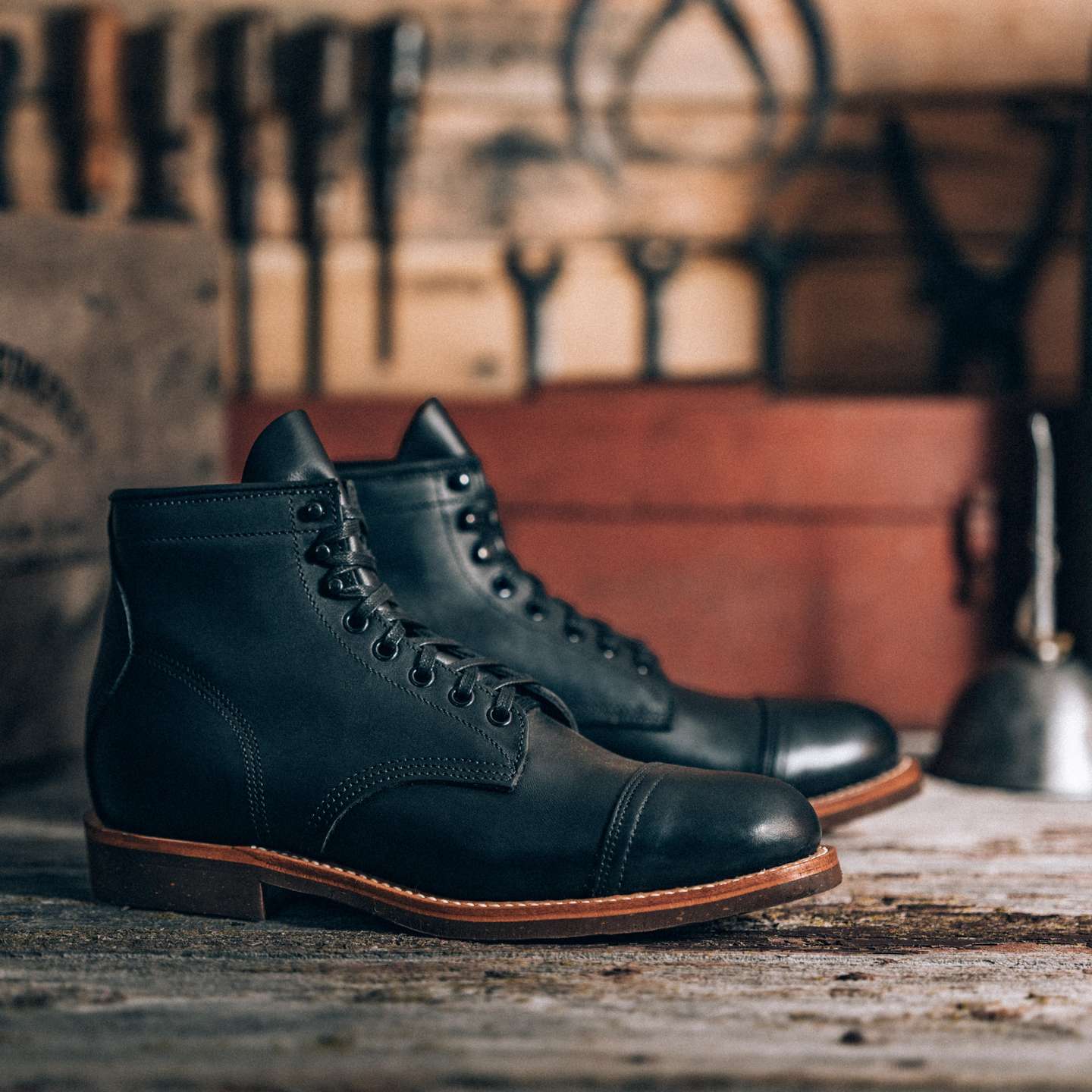 Black Oil Tan Mill Boot - Detail Image One