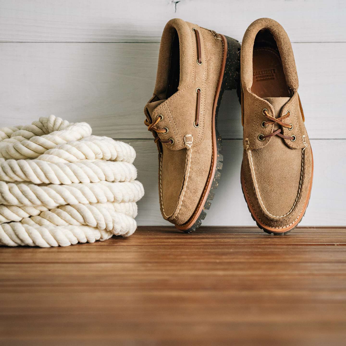 Natural Chromexcel Roughout Rowing Oxford - Detail Image One