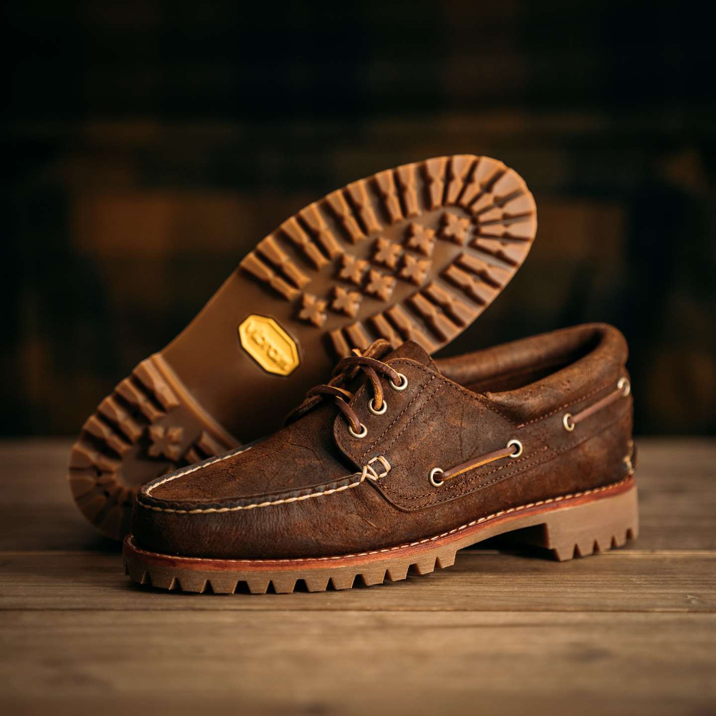 Snuff Waxy Mohawk Rowing Oxford - Detail Image One