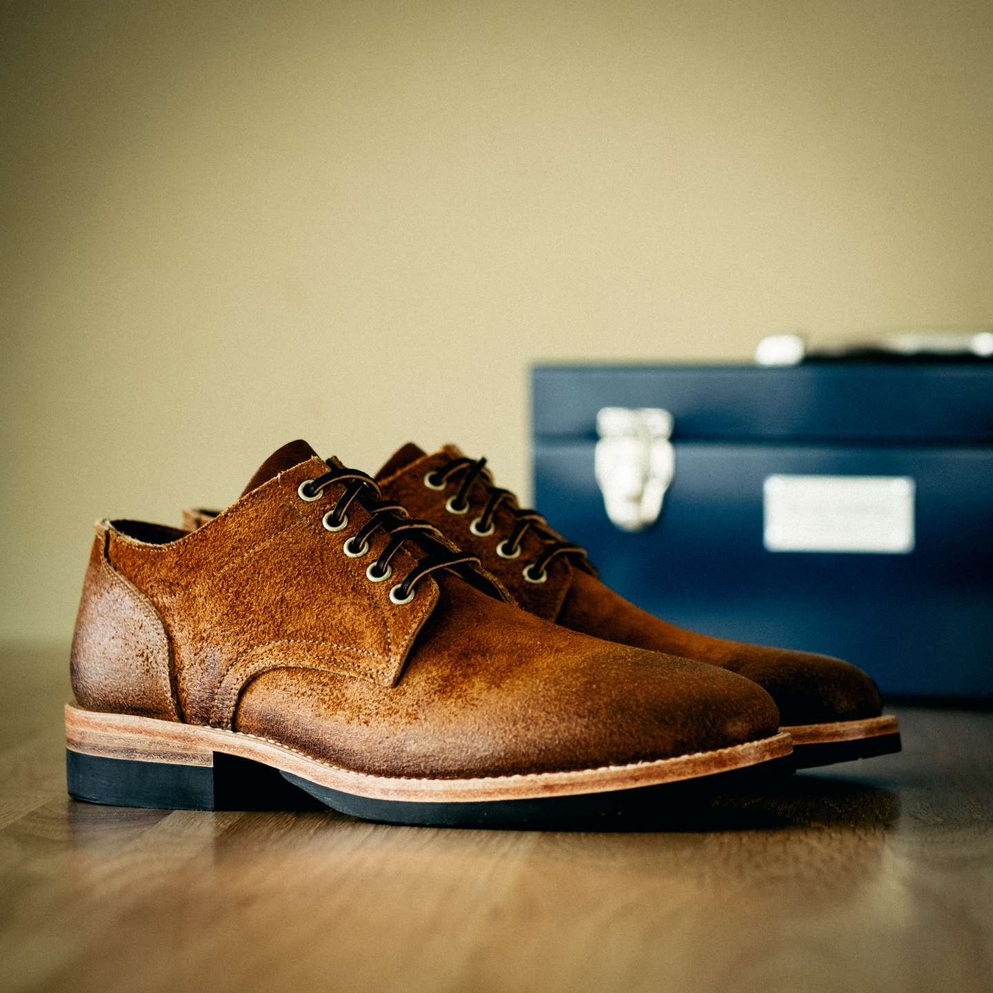 Tobacco Roughout Trench Oxford - Detail Image Two