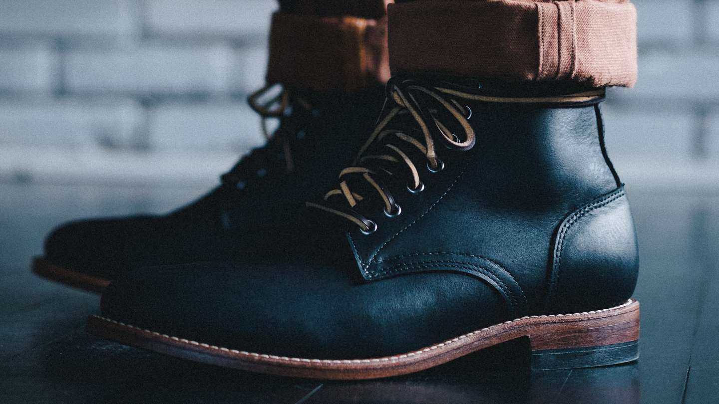Black Oil Tan 10-Year Trench Boot - Detail Image Three