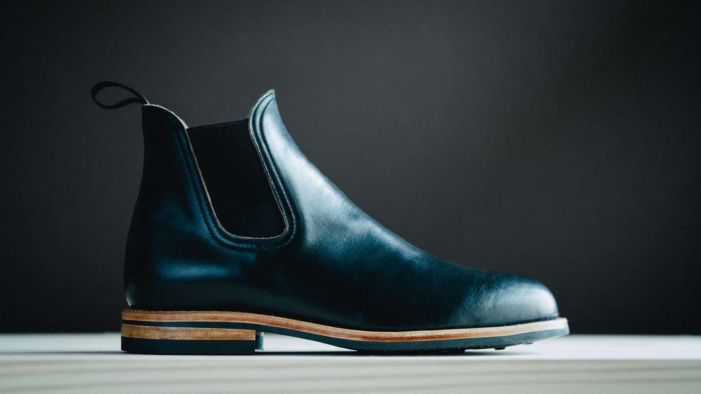 Black Chromexcel 5504 Chelsea Boot - Detail Image Three