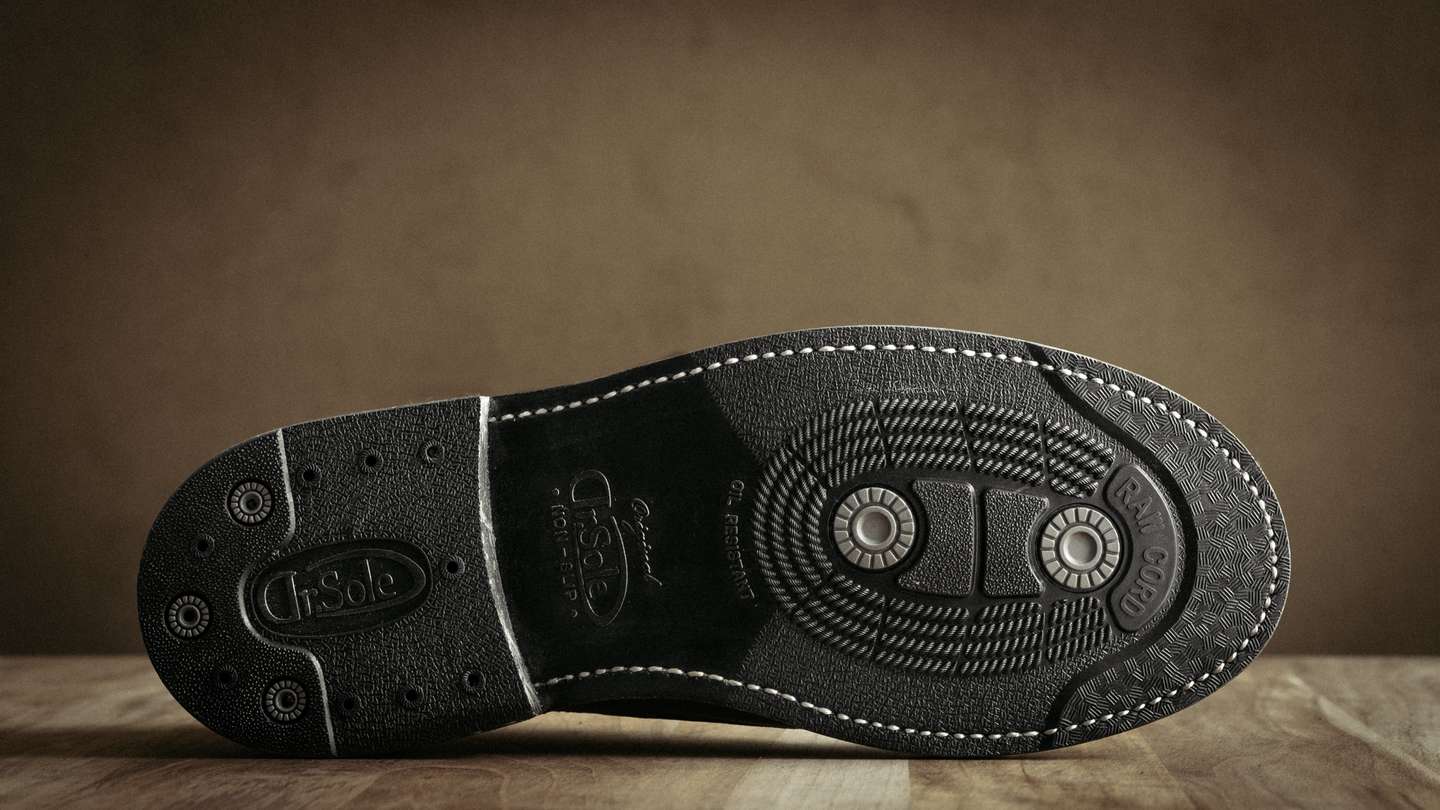 Carbon Bark Veg Retan Field Boot - Detail Image Three