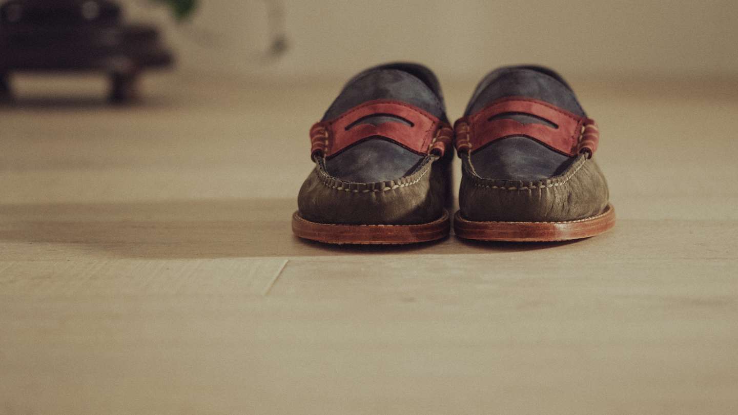 Tri-Tone Italian Nubuck Beefroll Penny Loafer - Detail Image Three