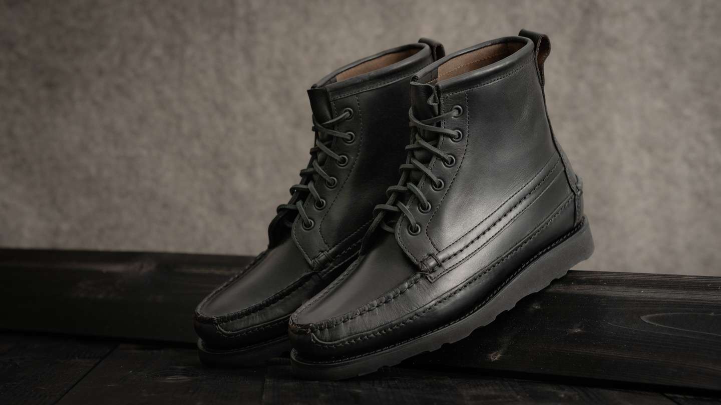 Black Chromexcel Camp Boot - Detail Image Three