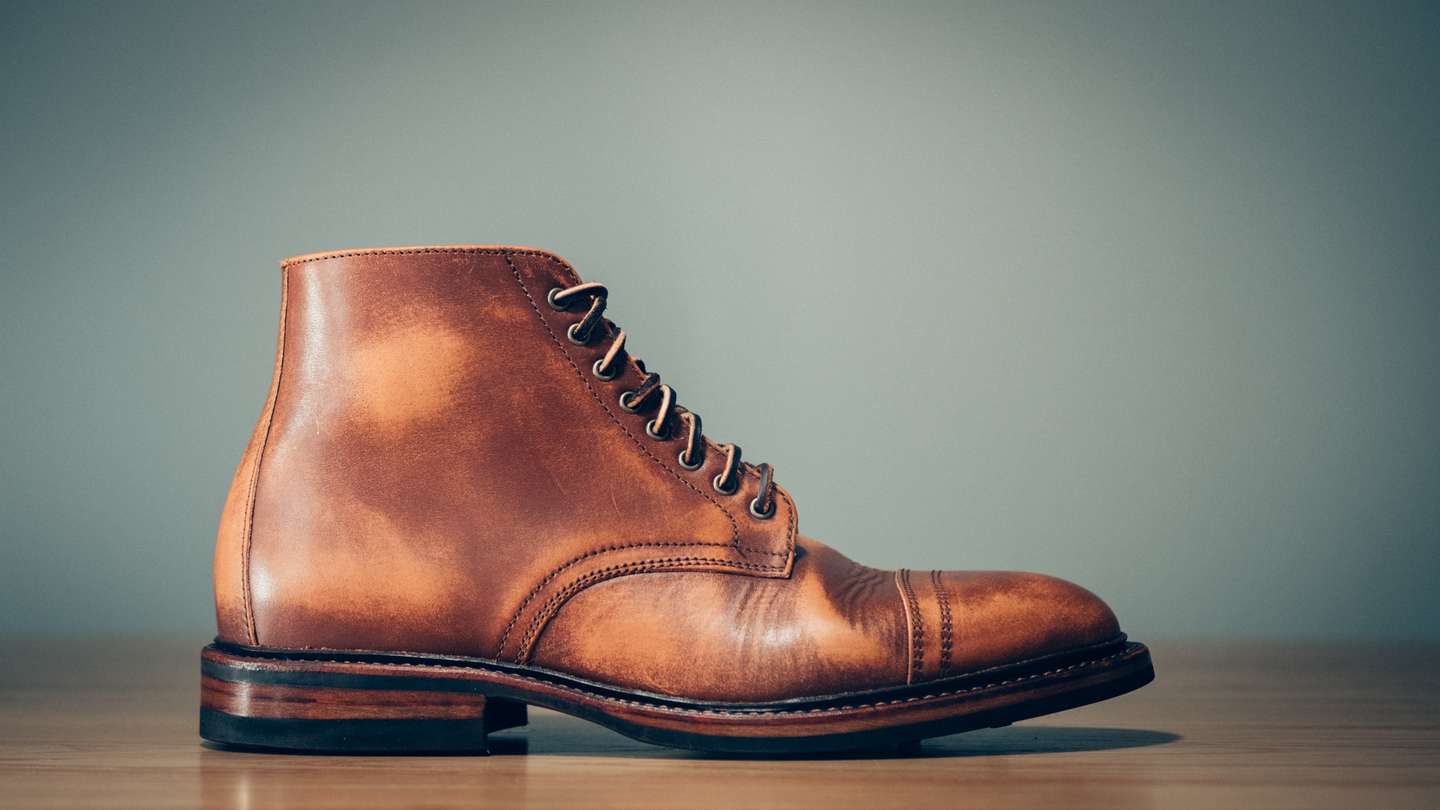 Walnut Overdye Camello Asportabile Cap-Toe Lakeshore Boot - Detail Image Three