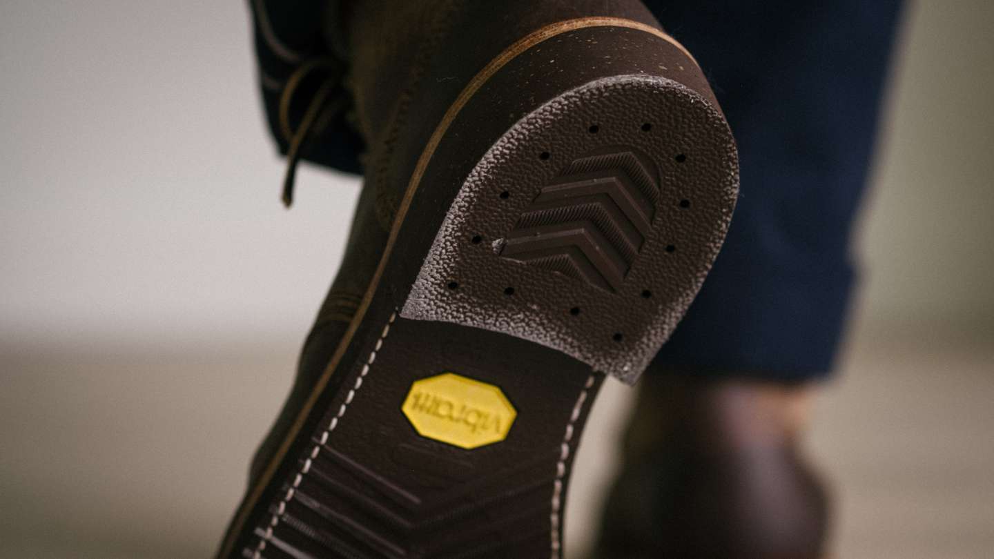 Light Waxy Wild Boar Field Boot - Detail Image Three