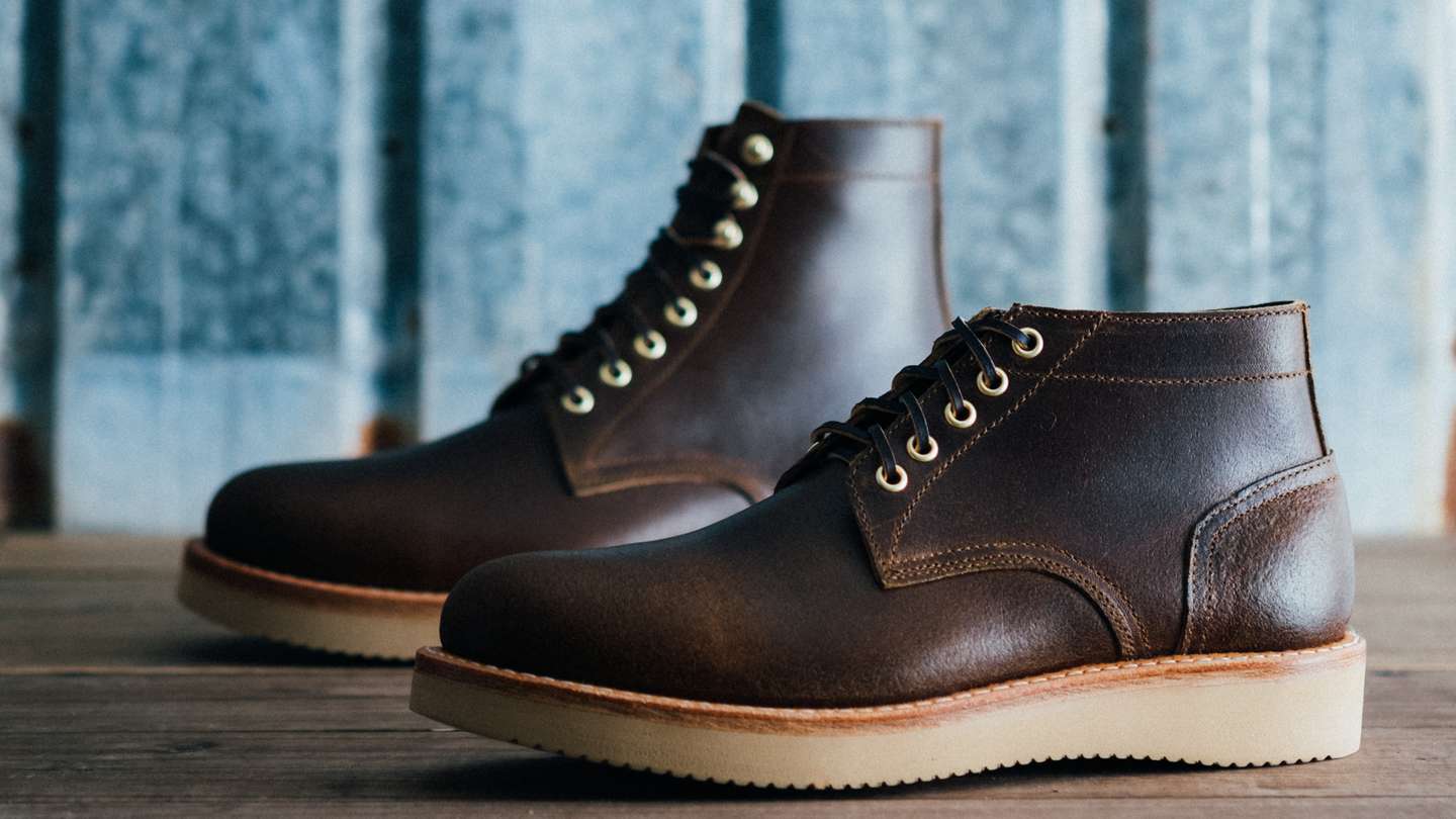 Cinnamon Waxed Flesh Trench Boot - Detail Image Three