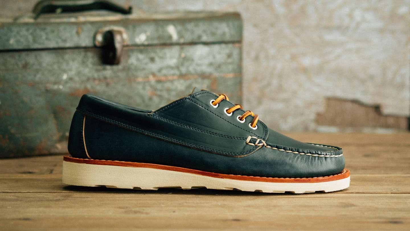 Navy Chromexcel Trail Oxford - Detail Image Three