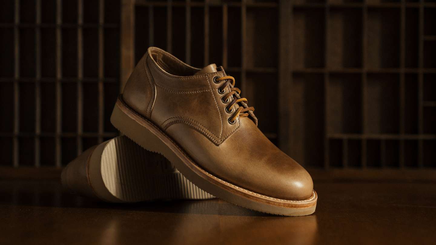 Natural Chromexcel Trench Oxford - Detail Image Three