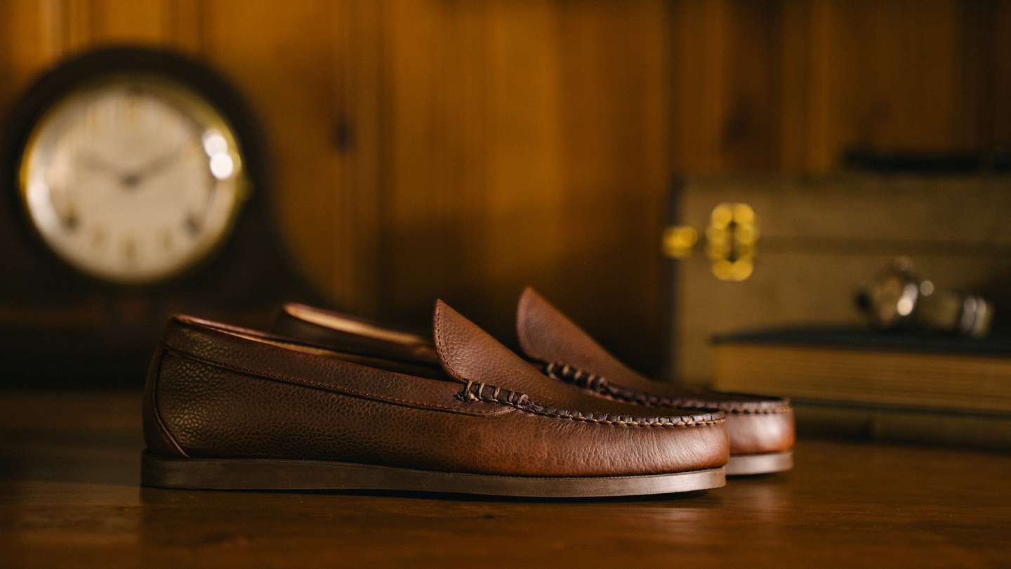 Brown Scotch Grain Chromexcel Venetian Moc - Detail Image Three
