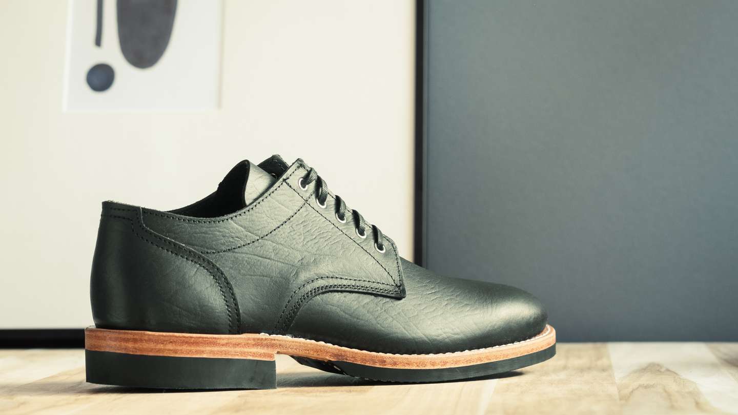 Black Oiled Congo Shrunken Bison Trench Oxford - Detail Image Three