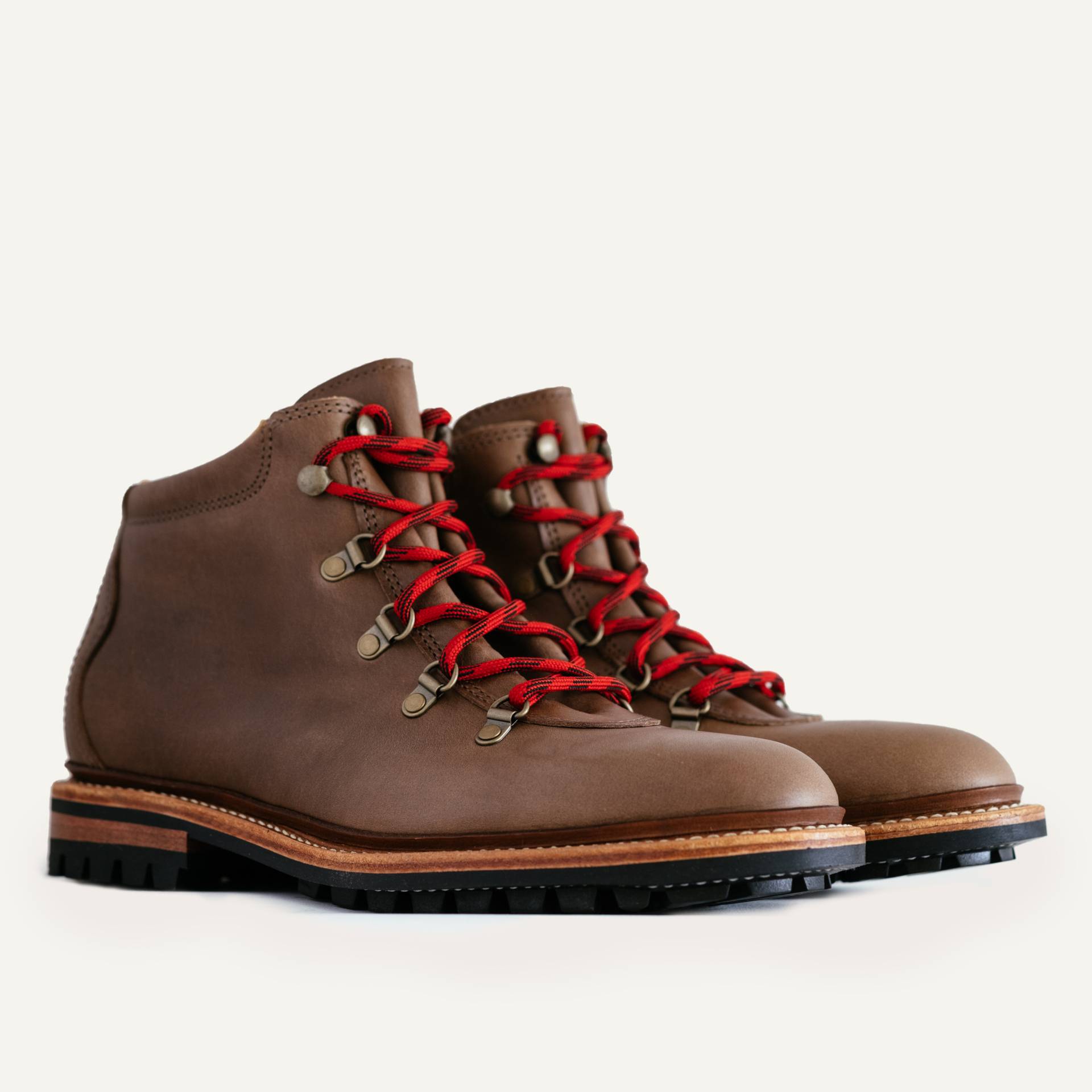 Summit Boot - Natural Chromexcel, Commando Sole - Made in USA with
