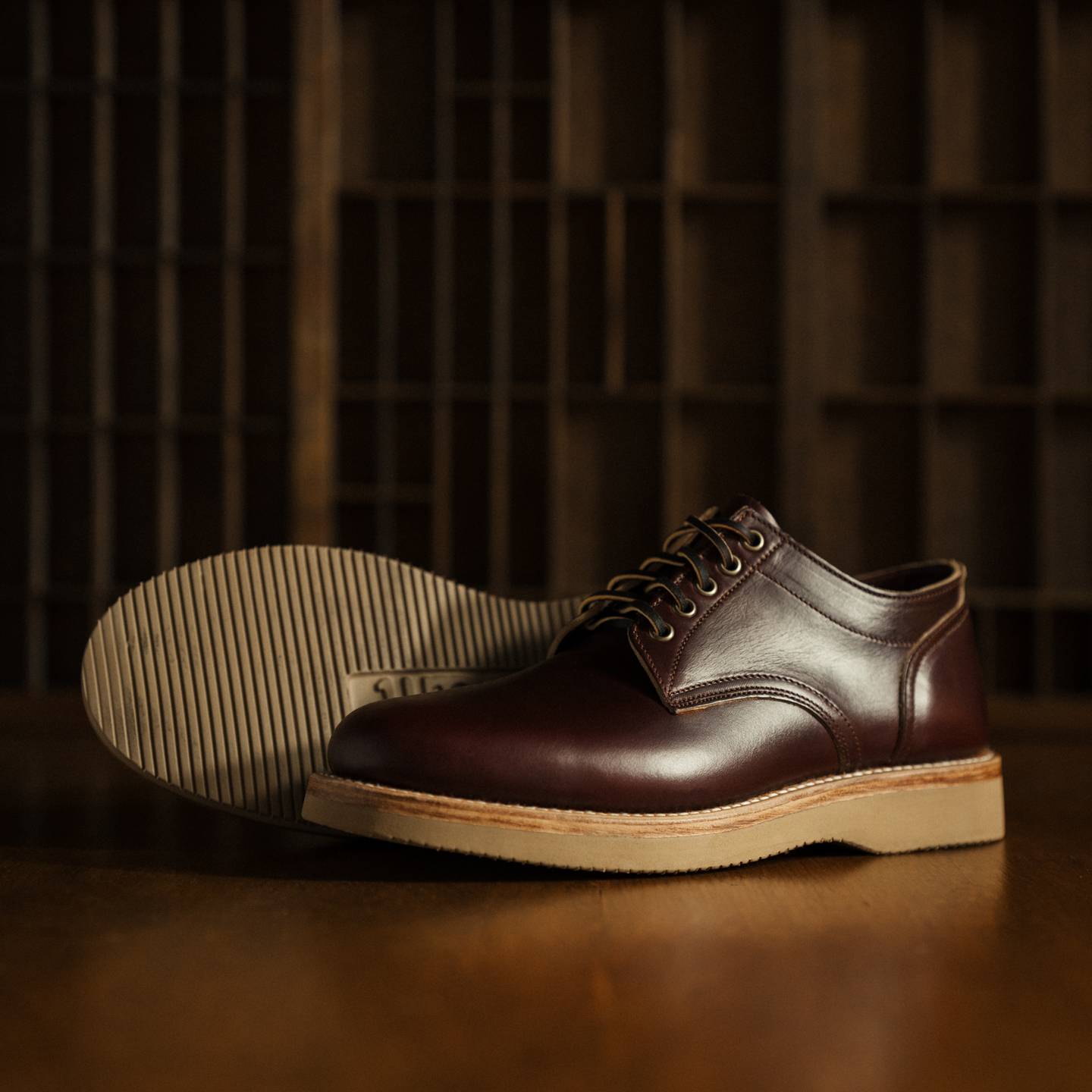 Color 8 Chromexcel Trench Oxford - Detail Image One