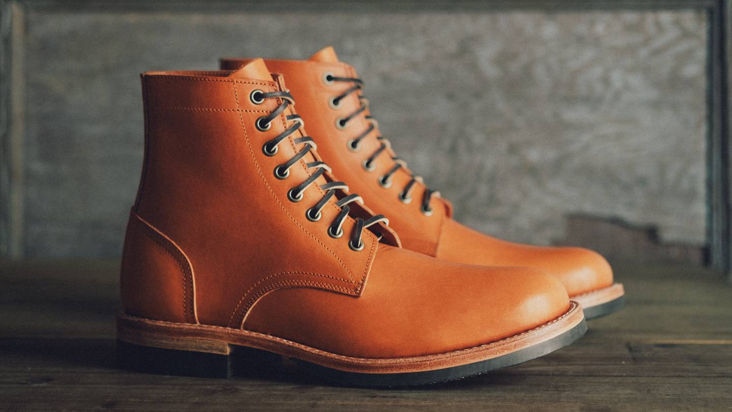 Minerva Liscio Olmo Trench Boot - Detail Image Three