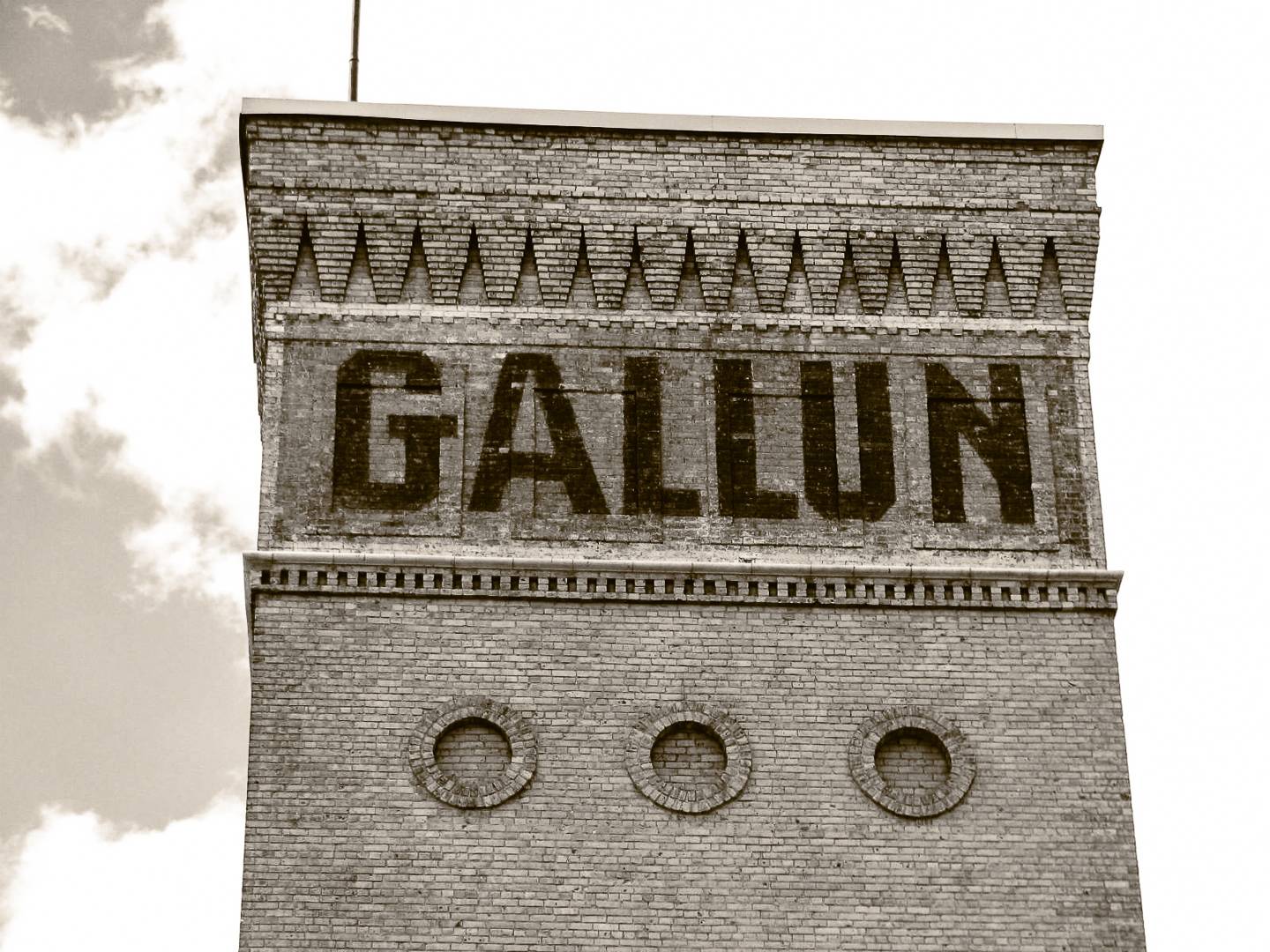 A. F. Gallun & Sons Factory Tower, Milwaukee, 1960's